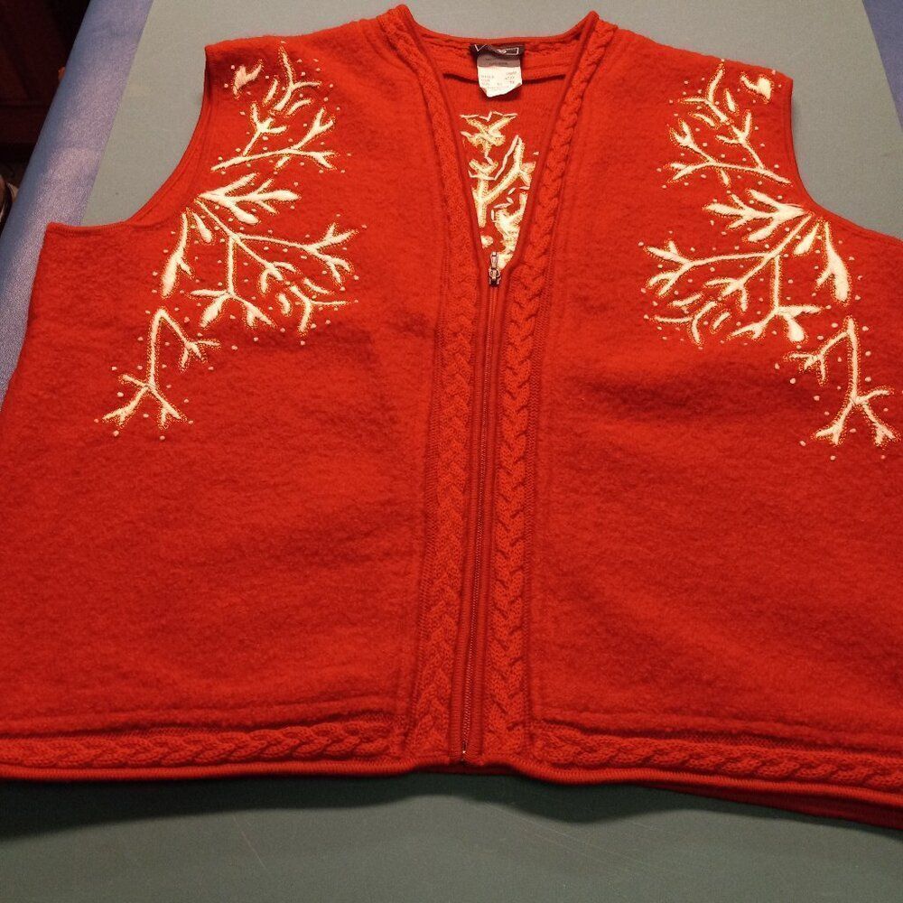 Southern Lady Womens XL Wool  Front Zip Red and White Holiday Season Vest